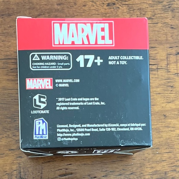 Marvel Thor vs. Loki Action Figure - Picture 2 of 3